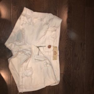 White low-waisted Hollister shorts